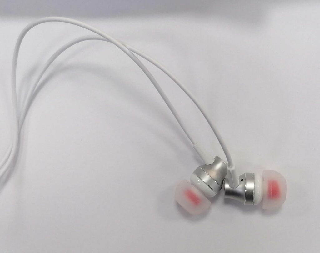 KM - K58 in-ear 3.5mm earphone