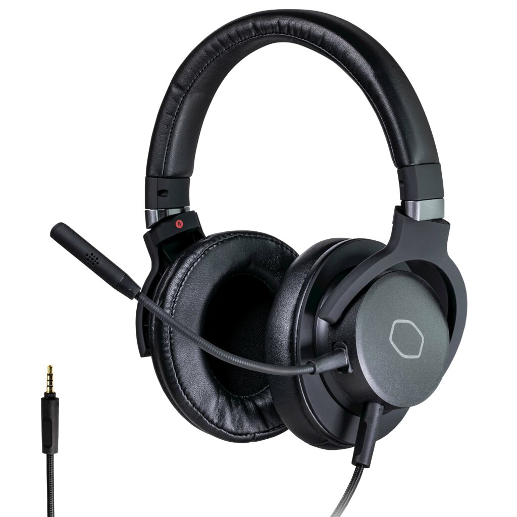 Cooler master MH751 Multi platform gaming headset 40mm Neodymium drivers Swiveling cups detachable flexible mic 