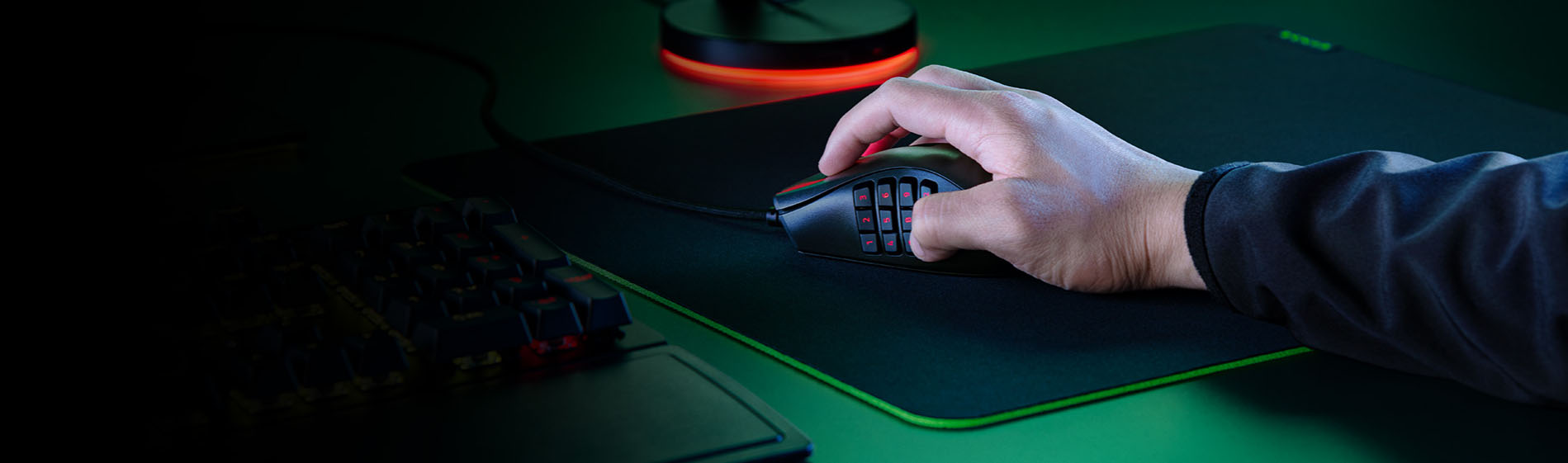Razer Naga X Optical Gaming Mouse (16- Programmable Buttons - Black) [ RZ01-03590100-R3M1 ]