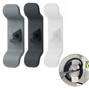 Cord Wrapper Organizer Clip - Easily organize the wires and plug