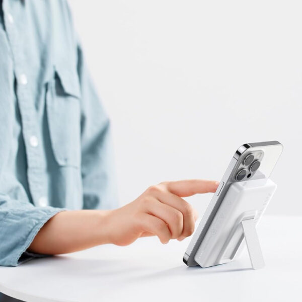 Anker MagGo PowerBank white