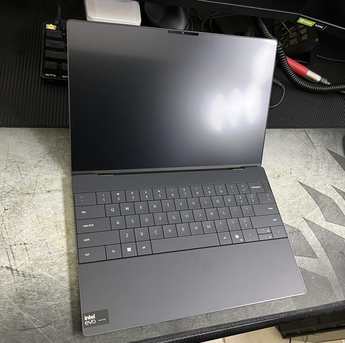 Dell XPS 9340 Ultar7