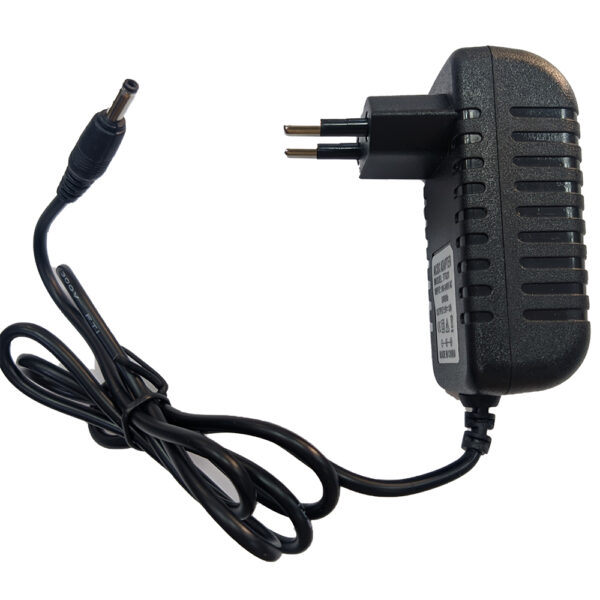 Small Pin 9V 2A