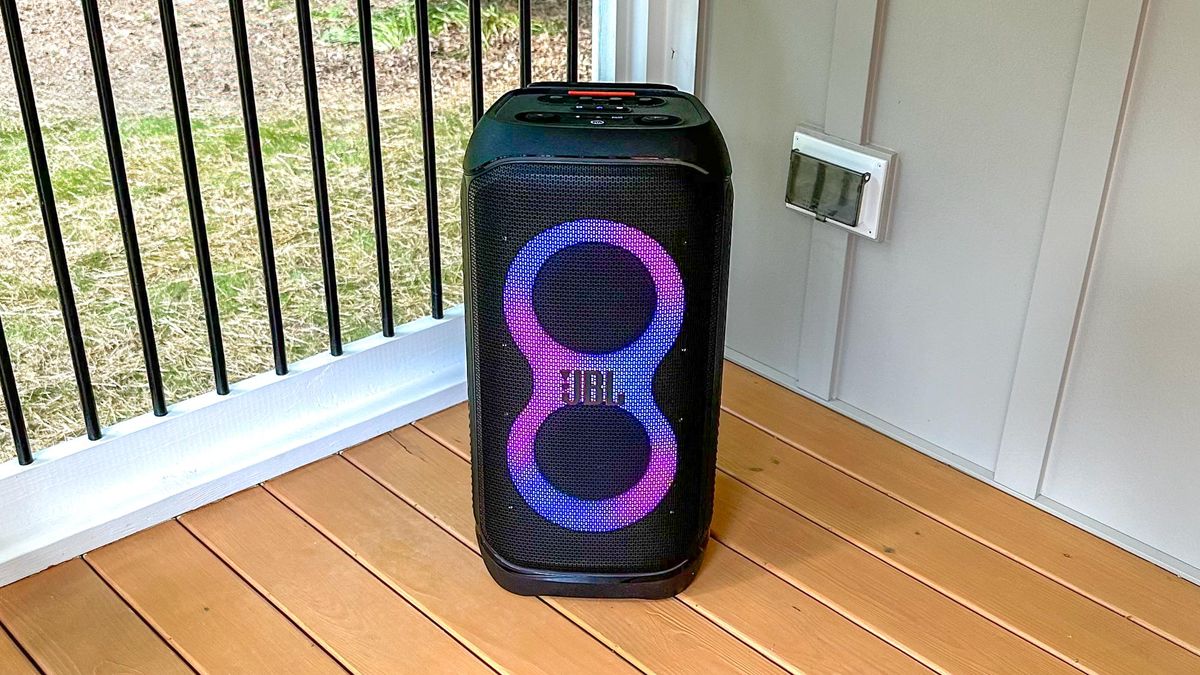 JBL PartyBox Stage 320