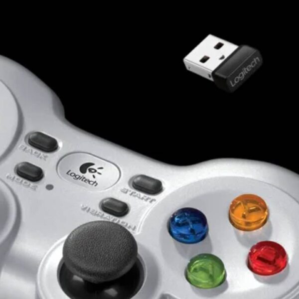 Logitech F710 Wireless Gamepad