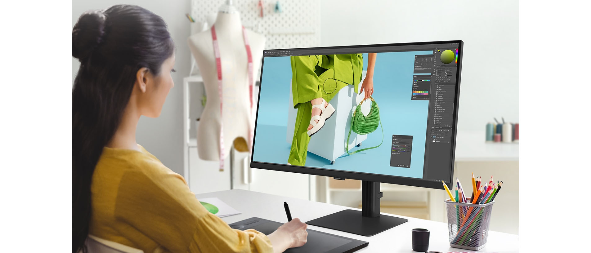 Samsung 32" ViewFinity S7 4K Flat Monitor