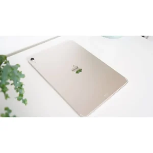 iPad Air 2025 Starlight
