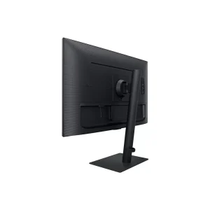 UHD resolution & IPS panel